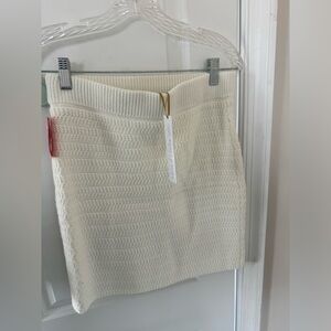 House of Harlow 1960 white knit skirt size small